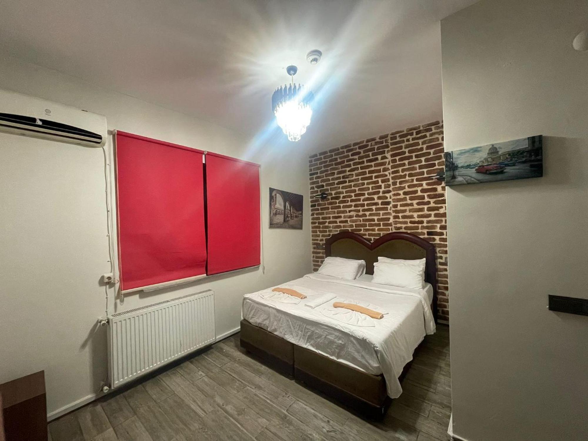 Grand Bella Vista Hostel Istanbul Exterior photo